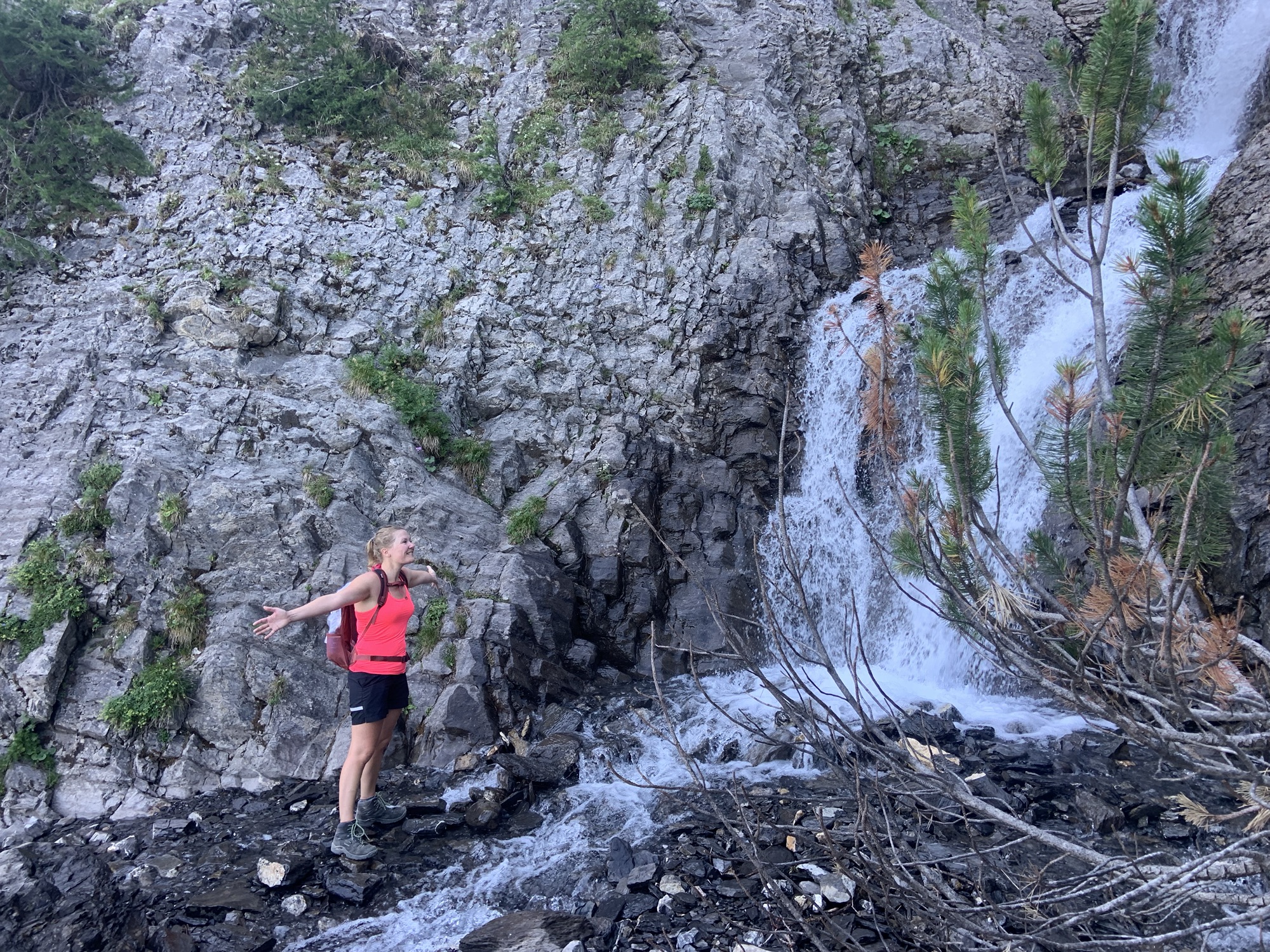 Scenic Leiterli to Gryde: Hike in Swiss Alps | Adventure in Nature